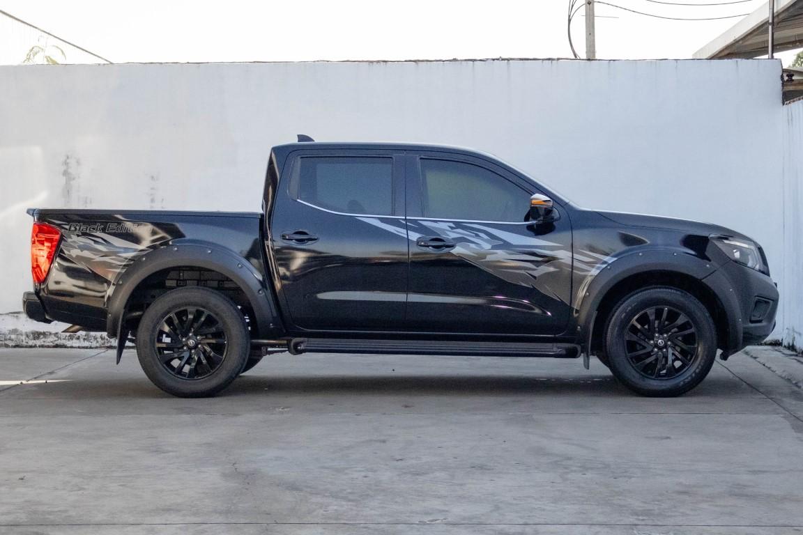 Nissan Navara NP300 2.5 EL Doublecab Calibre Black Edition II A/T *LK0510*